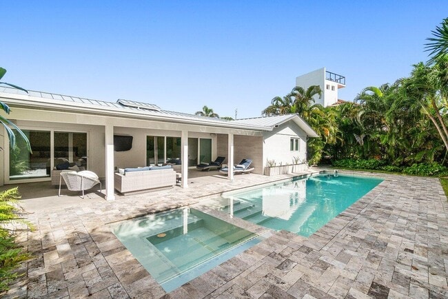 5903 N Ocean Blvd in Boynton Beach, FL - Building Photo - Building Photo