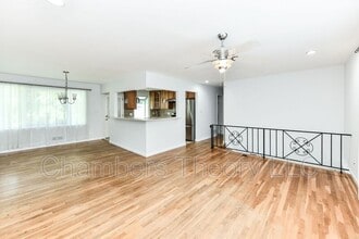 821 Ninovan Rd SE in Vienna, VA - Building Photo - Building Photo