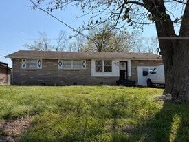 3306 Stockdale Ln in Nashville, TN - Building Photo