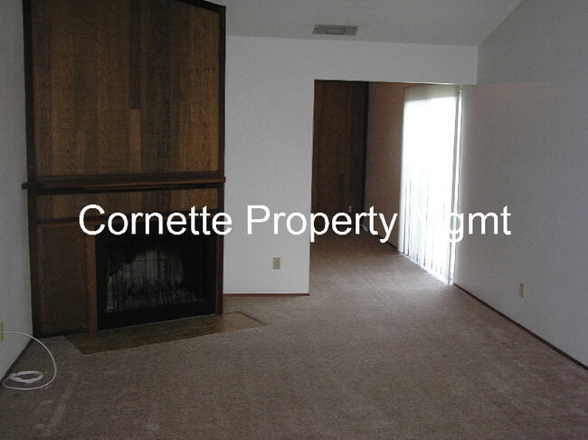 8108 Deseret Ave in Fair Oaks, CA - Building Photo - Building Photo