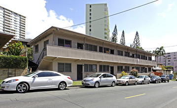 924 Green St in Honolulu, HI - Building Photo - Building Photo