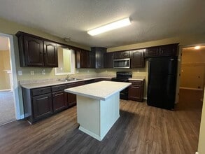 764 Sweetwater Dr in Southaven, MS - Building Photo - Building Photo