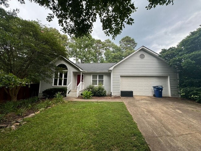 121 Pinenut Ln in Bogart, GA - Building Photo - Building Photo