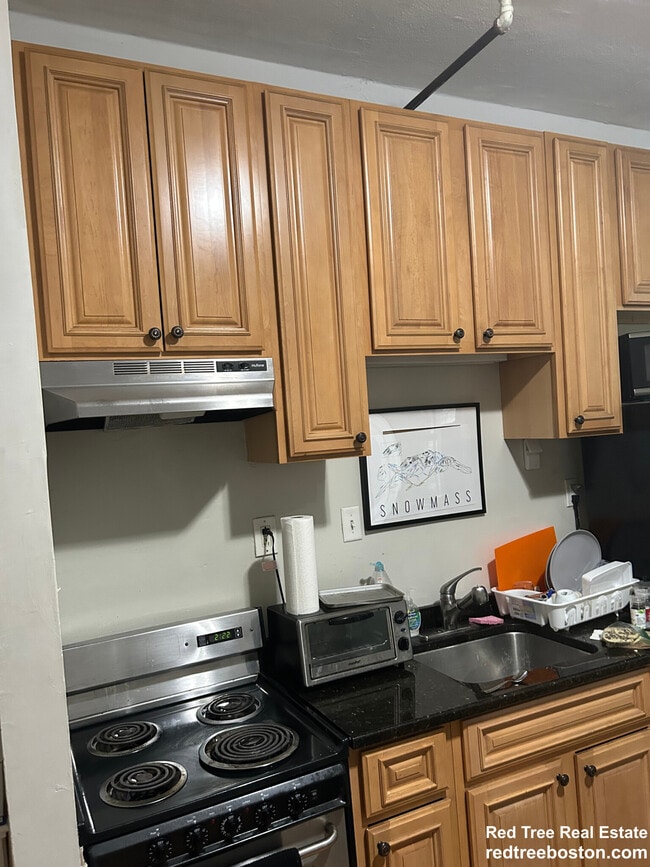 property at 384 Commonwealth Ave