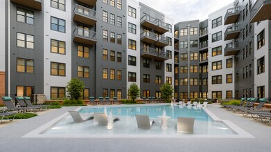 The James on Highland in Birmingham, AL - Building Photo - Building Photo