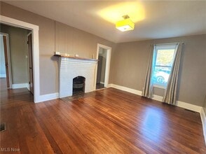 5085 Frazeysburg Rd in Zanesville, OH - Building Photo - Building Photo