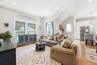 41 Bentley Ave in Jersey City, NJ - Building Photo - Building Photo