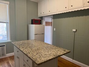 1723 Bank St in Baltimore, MD - Building Photo - Building Photo