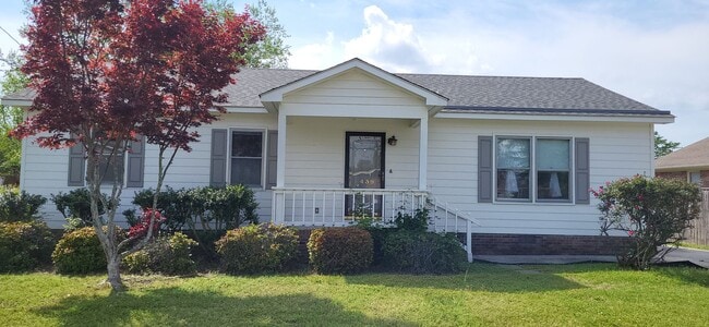 property at 1439 Sprunt Ave