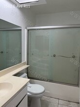 3562 E Ave R-11 in Palmdale, CA - Building Photo - Building Photo