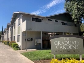 Graduate Gardens in Chico, CA - Building Photo