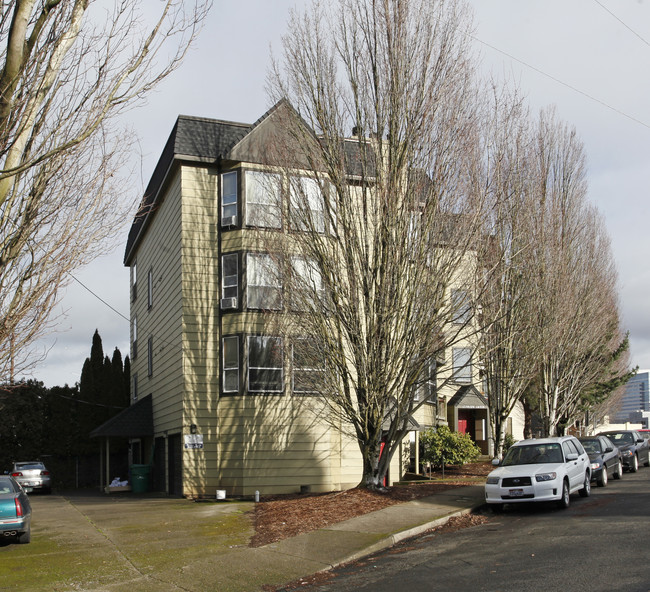 1525 SW 14th Ave in Portland, OR - Building Photo - Building Photo