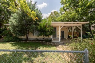 5514 Grover Ave in Austin, TX - Building Photo