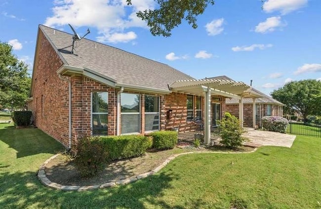 7313 Reflection Bay Dr