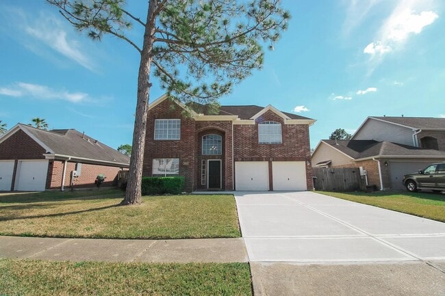 property at 3005 Wood Hollow Dr