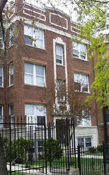 4750-4752 N Malden St in Chicago, IL - Foto de edificio