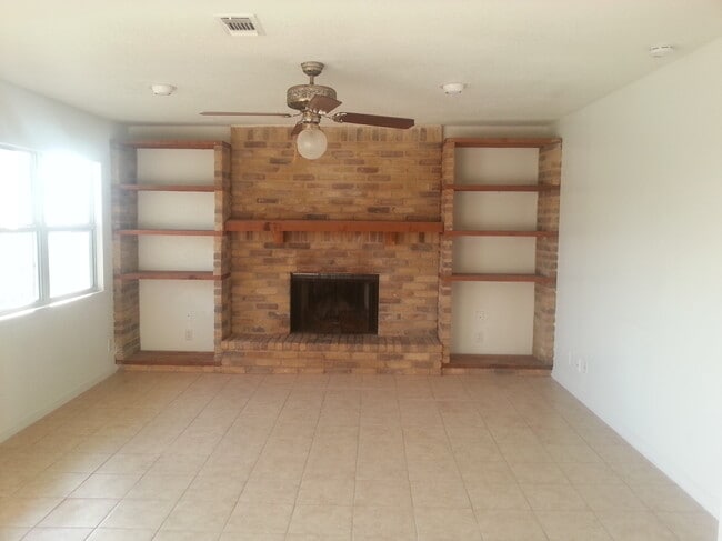 503 Demya Dr in San Antonio, TX - Building Photo - Building Photo