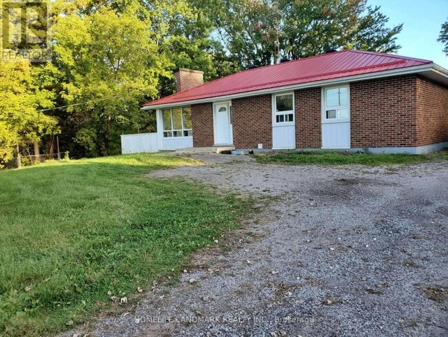 property at 2413 Vivian Rd