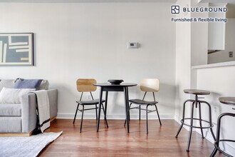 400 8th St NW-Unit -FL4-ID422 in Washington, DC - Building Photo - Building Photo