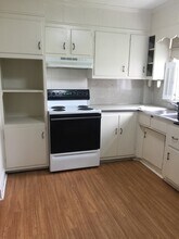 243 N Potomac St-Unit -A (1st Floor) in Hagerstown, MD - Building Photo - Building Photo