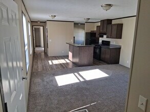 6040 Georgia in Romulus, MI - Building Photo - Building Photo