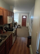 33 Park St, Unit Apt 1 in Canton, NY - Foto de edificio - Building Photo