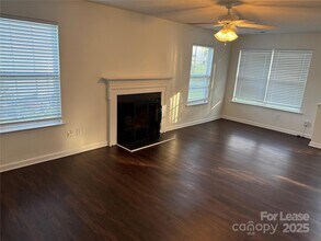 8821 Cameron Spring Rd in Charlotte, NC - Building Photo - Building Photo