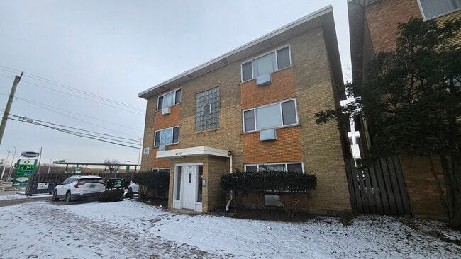 4825 W 31st St in Cicero, IL - Building Photo - Building Photo