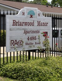 Building Photo - Briarwood Apartments Phase I and II in Tallahassee, Florida