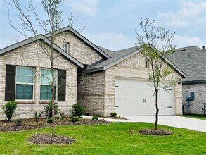 217 Corcovado Ave in Royse City, TX - Building Photo - Building Photo