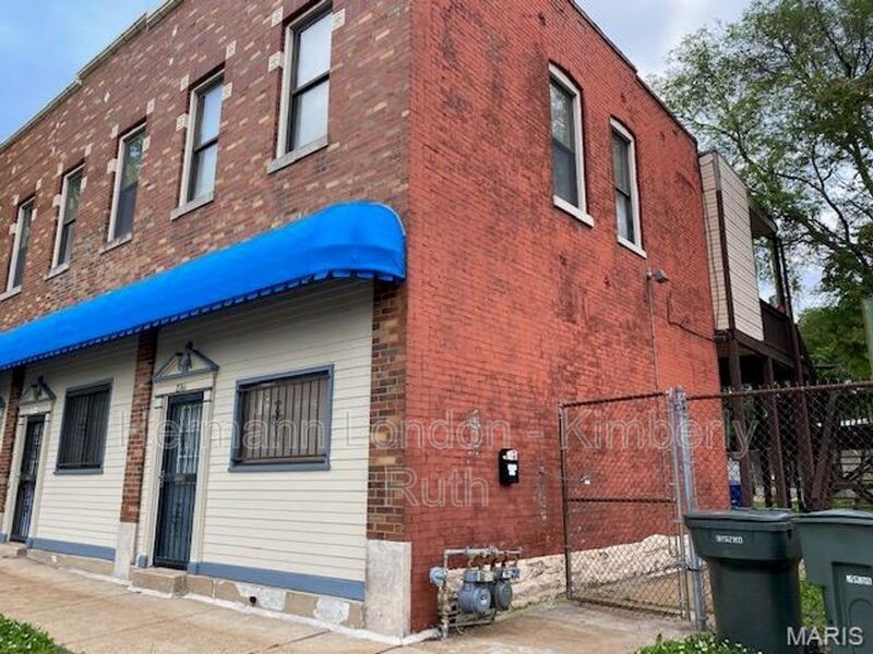 2761 Gravois Ave in St. Louis, MO - Building Photo