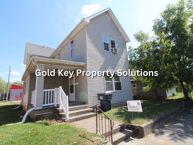 property at 1426 Walnut St
