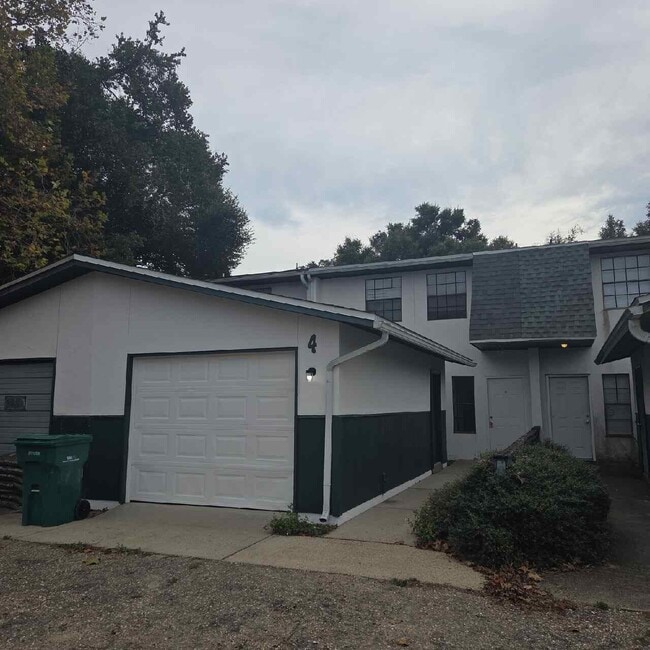 property at 90 6th Ave