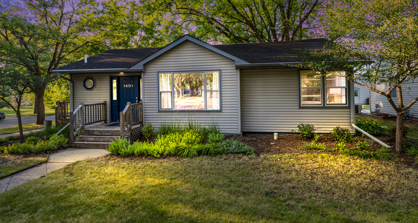 1401 3rd St in Brookings, SD - Building Photo