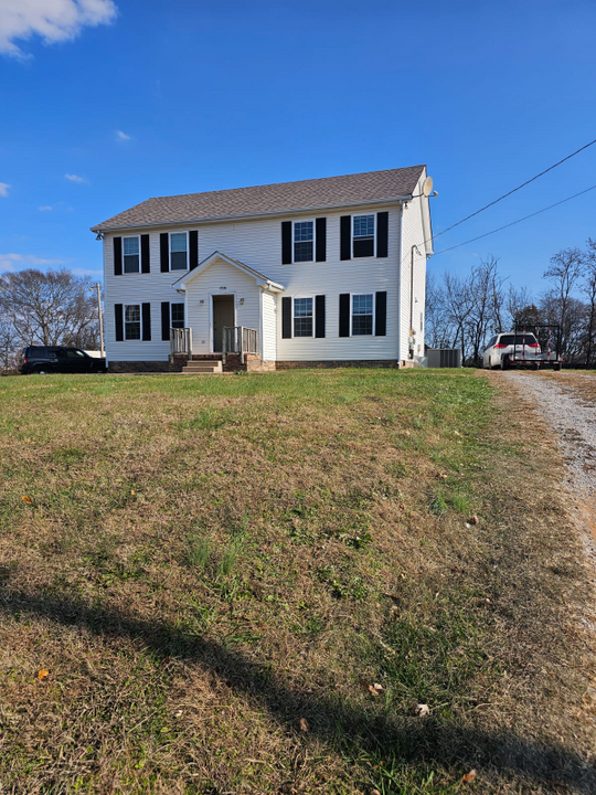 1528 Richmond Rd in Columbia, TN - Building Photo