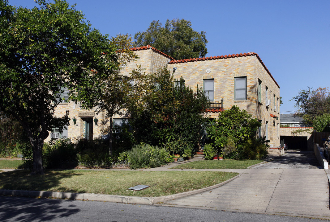 Maryland Apartments in San Antonio, TX - Building Photo