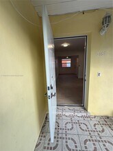 2051-2055 NE 167th St in North Miami Beach, FL - Building Photo - Building Photo