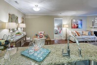 Building Photo - Uptown Gardens Apartments in Charlotte, North Carolina