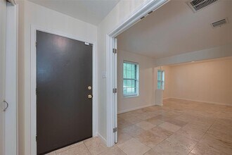 2002 Yorktown Ct N in League City, TX - Building Photo - Building Photo