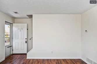 3530 Sutherland Dr in Lexington, KY - Foto de edificio - Building Photo