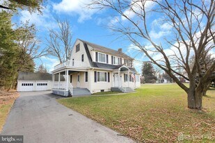 3728 US-1 in Princeton, NJ - Building Photo