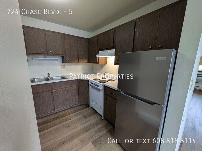 property at 724 Chase Blvd