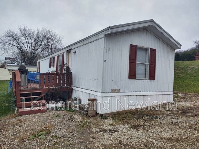 property at 62846 Byesville Rd