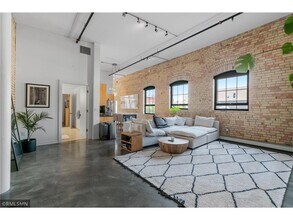 404 N Washington Ave in Minneapolis, MN - Building Photo - Building Photo