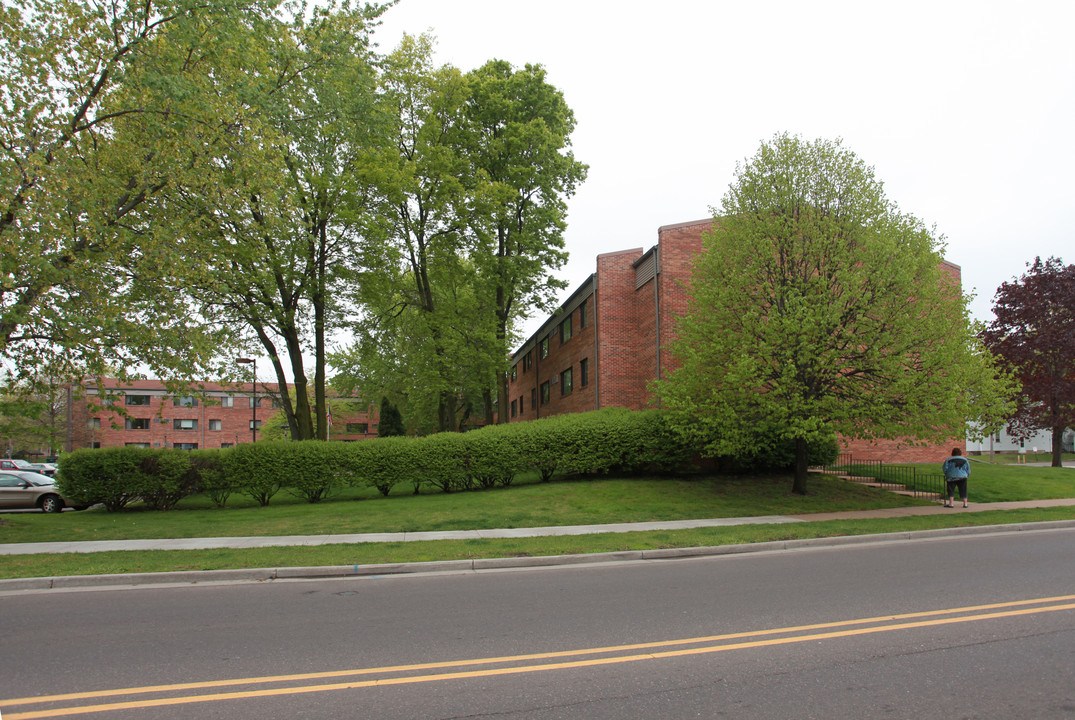 Grace Barstow Apartments in Eau Claire, WI - Building Photo