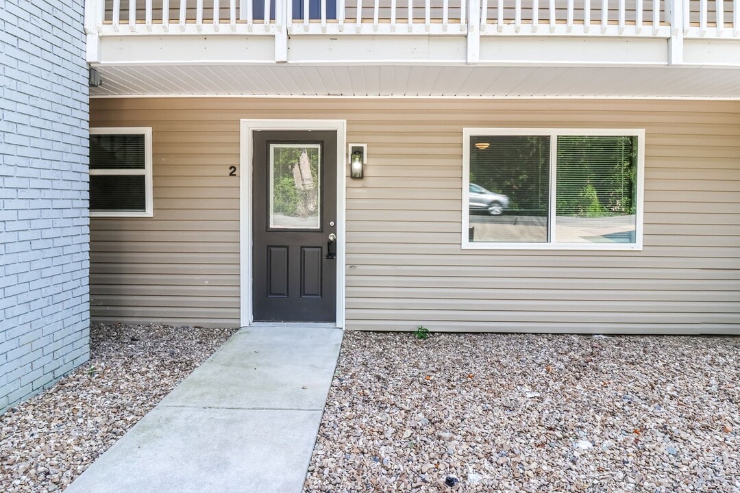 523 E Main St in Cabot, AR - Foto de edificio