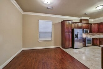 11005 Upland River Dr in Houston, TX - Building Photo - Building Photo
