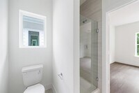 835 Paul Quinn St photo'