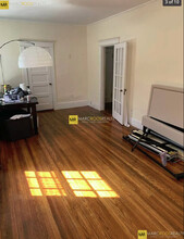 123 Myrtle St, Unit 2 in Boston, MA - Building Photo - Building Photo