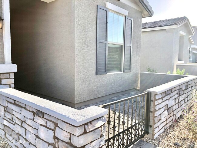 24215 W Whyman Ave in Buckeye, AZ - Building Photo - Building Photo